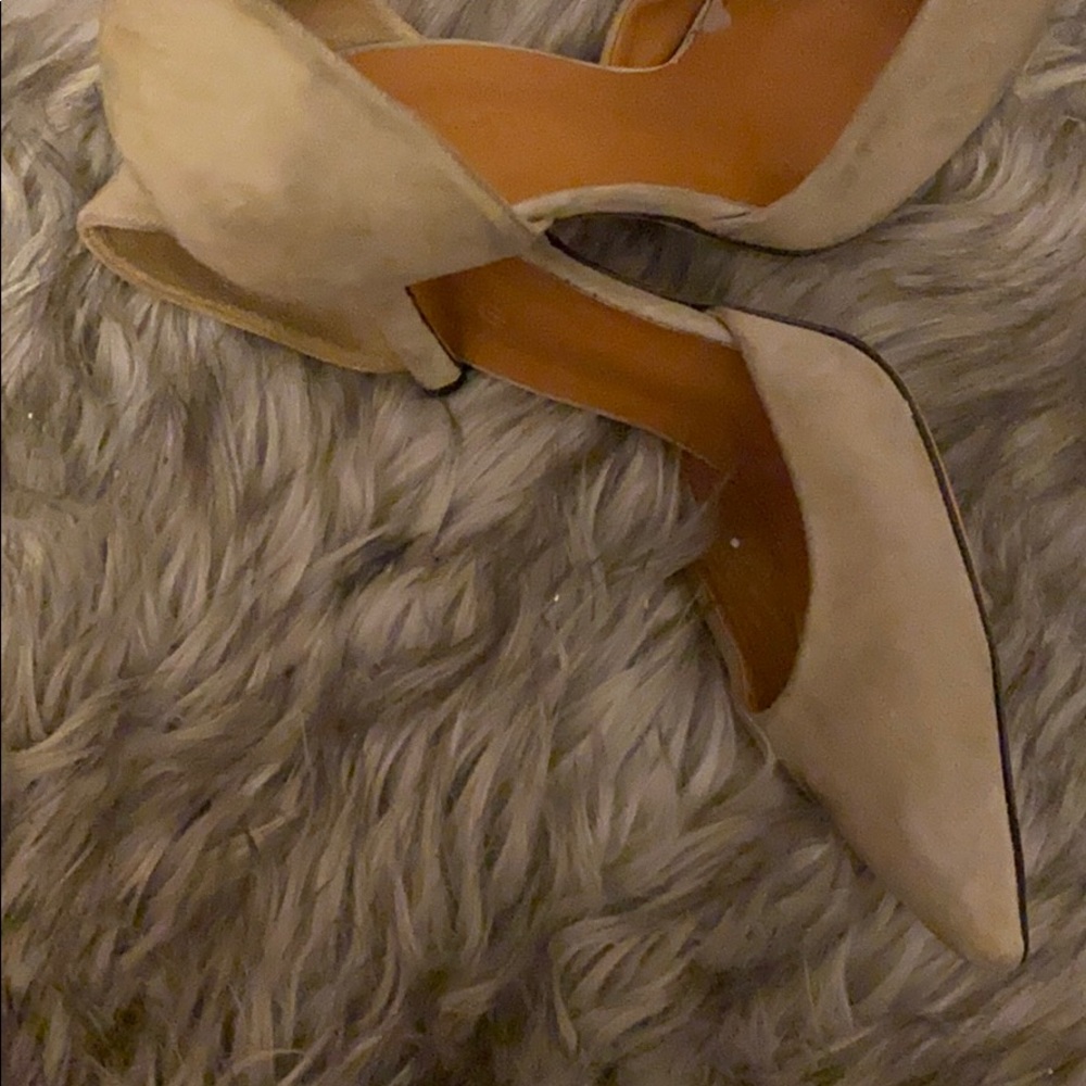 Shoes - Picture 3 of 3
